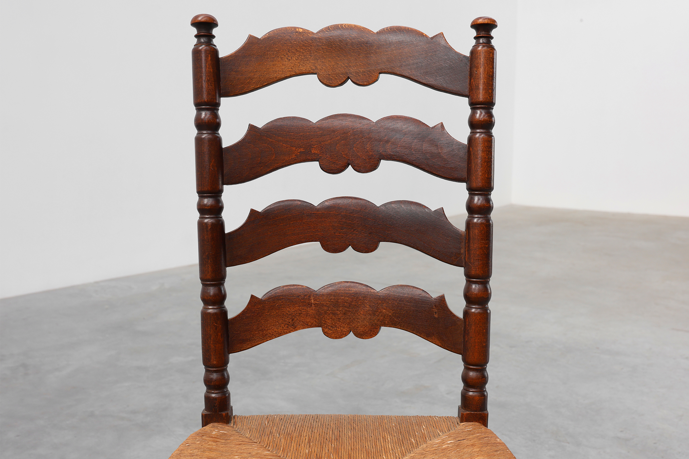 Rustic Oak Ladder-Back Chair with Rush Seat and Cabriole Front Legs, France, circa 1900thumbnail